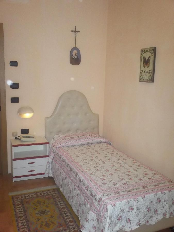 Hotel Gaggiano San Giovanni Rotondo Quarto foto